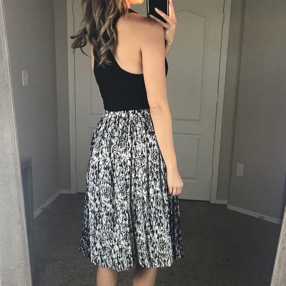 New Anthropologie Black & White Pleated Skirt - Picture 3 of 5